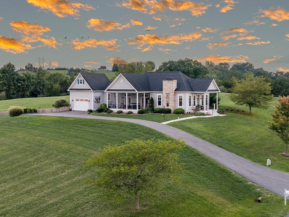 1st image of 35 Cora Ln