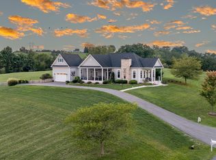 35 Cora Ln, Lexington, VA 24450
