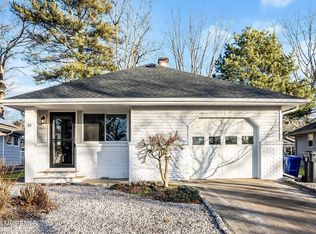 15 Mount Logan Lane, Toms River, NJ 08753