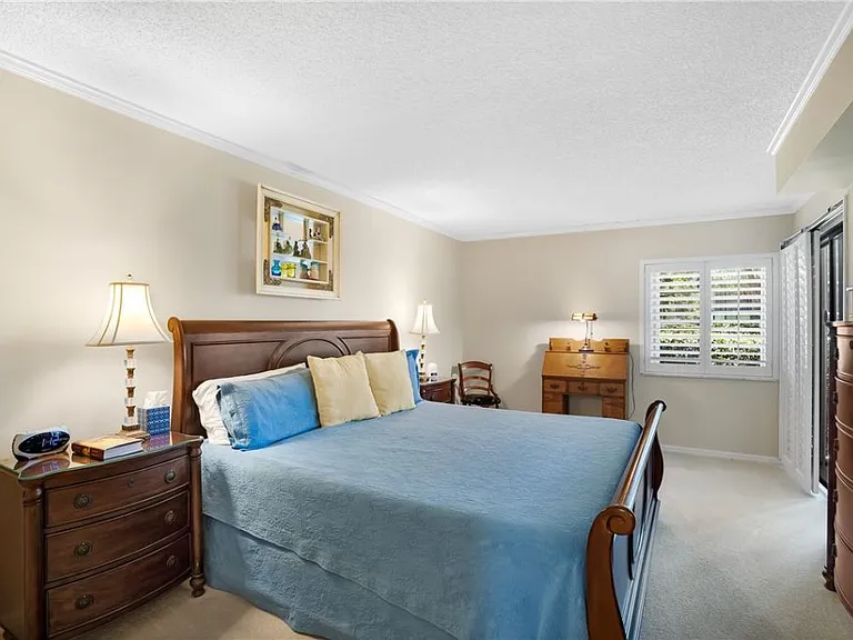 1815 Mooringline Dr #1D — Photo 4