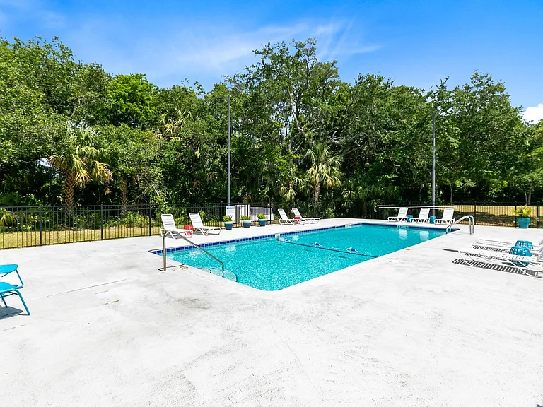 Oasis - 3165 South St. — Photo 31