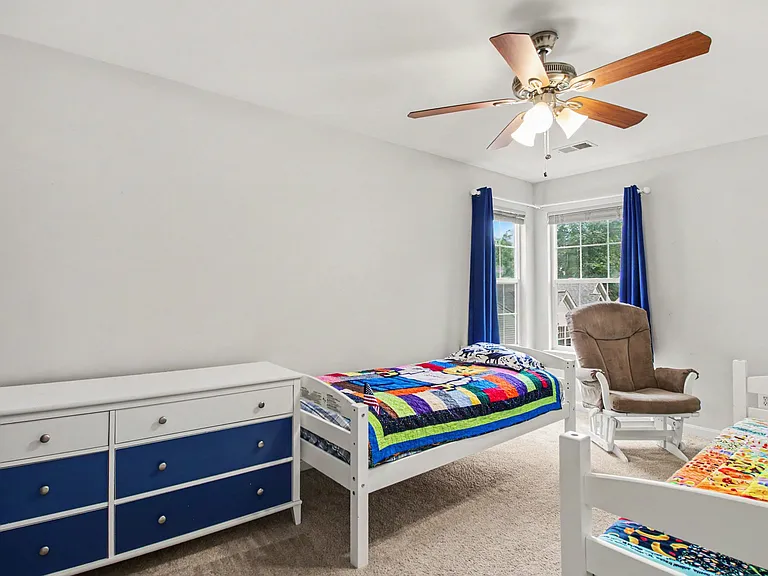 15812 Ibsen Pl — Photo 16