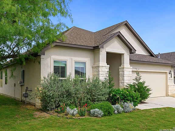 2nd image of 3939 BRAZOS BND