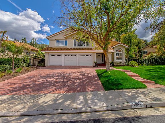 3rd image of 2504 Three Springs Dr