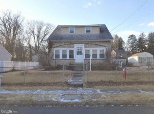 607 2nd Ave, Woodbury, NJ 08096