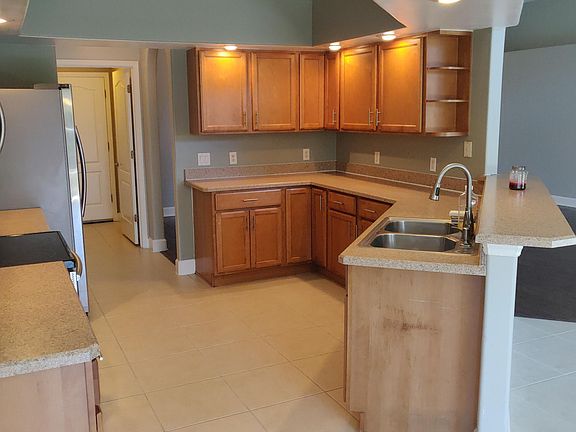 2nd image of 2379 Emerson Dr SE