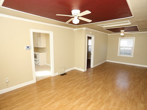4th image of 224 Eureka Ave