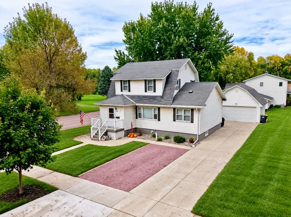 1124 6th St, Westbrook, MN 56183