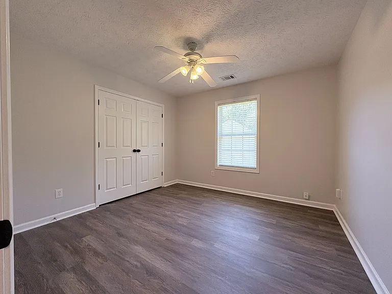 25 Hillock Ct — Photo 18