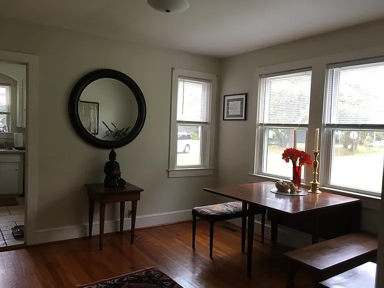 1217 Hollywood Dr — Photo 6