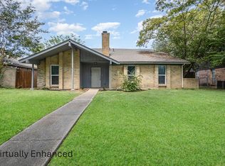 1017 Westminster Ln, Garland, TX 75040