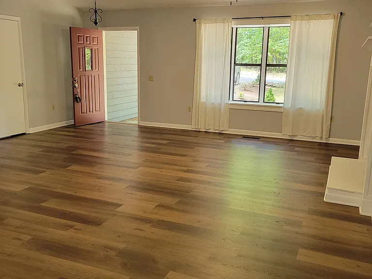 111 Devon Rd — Photo 10