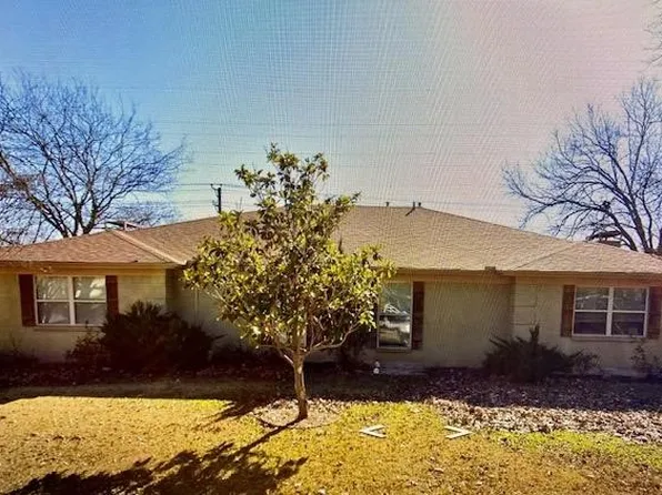 4300 Segura Ct N, Fort Worth, TX 76132
