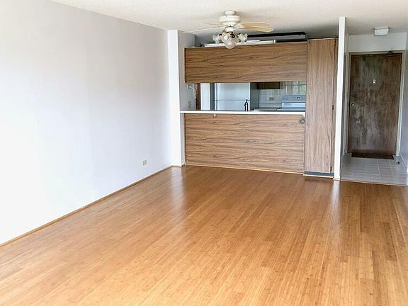 5th image of 5090 Likini St APT 805