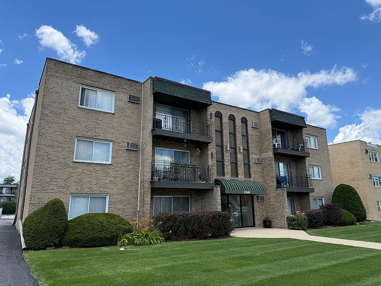 12640 S Alpine Dr #6 — Photo 1
