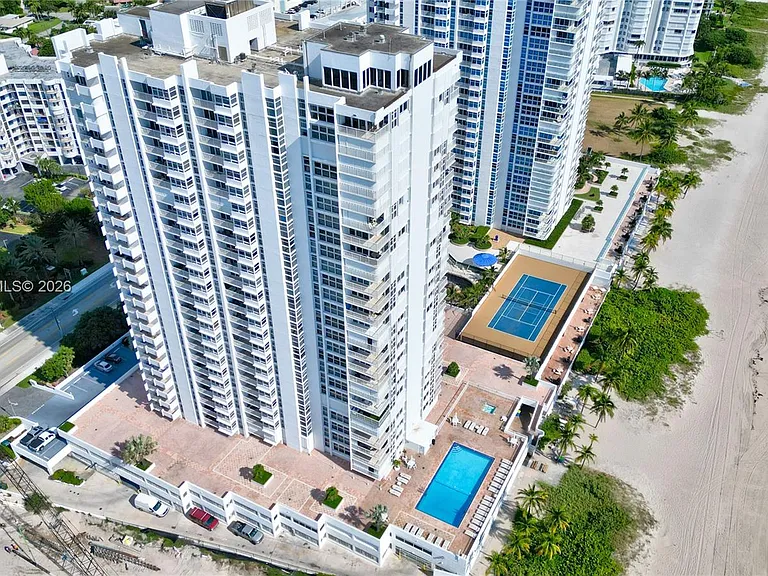 1370 S Ocean Blvd #1505 — Photo 3