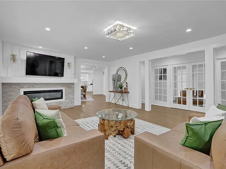 3018 W Pine Valley Rd NW — Photo 9