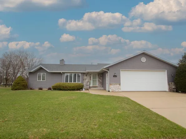 1412 Meadowbrook DRIVE, Watertown, WI 53098