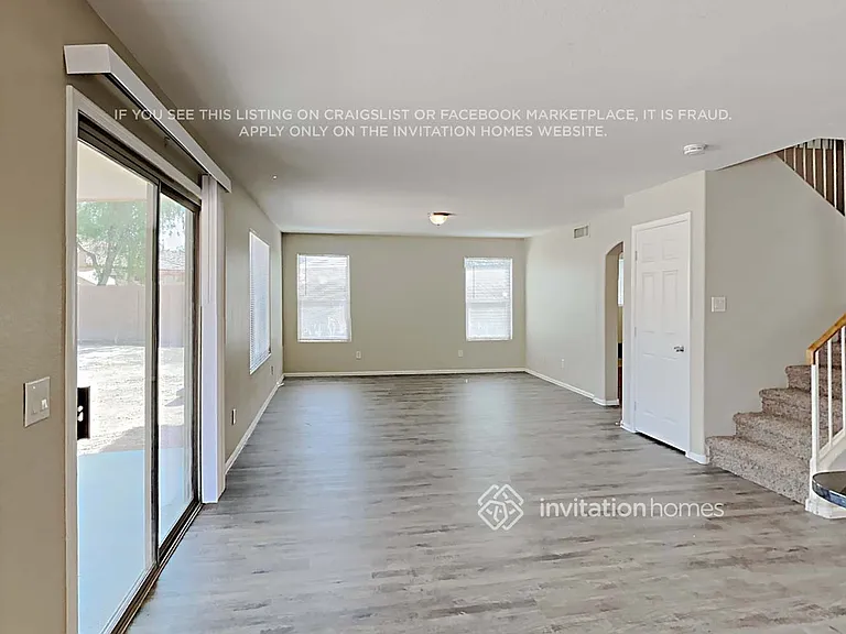 4614 W Valencia Dr — Photo 6
