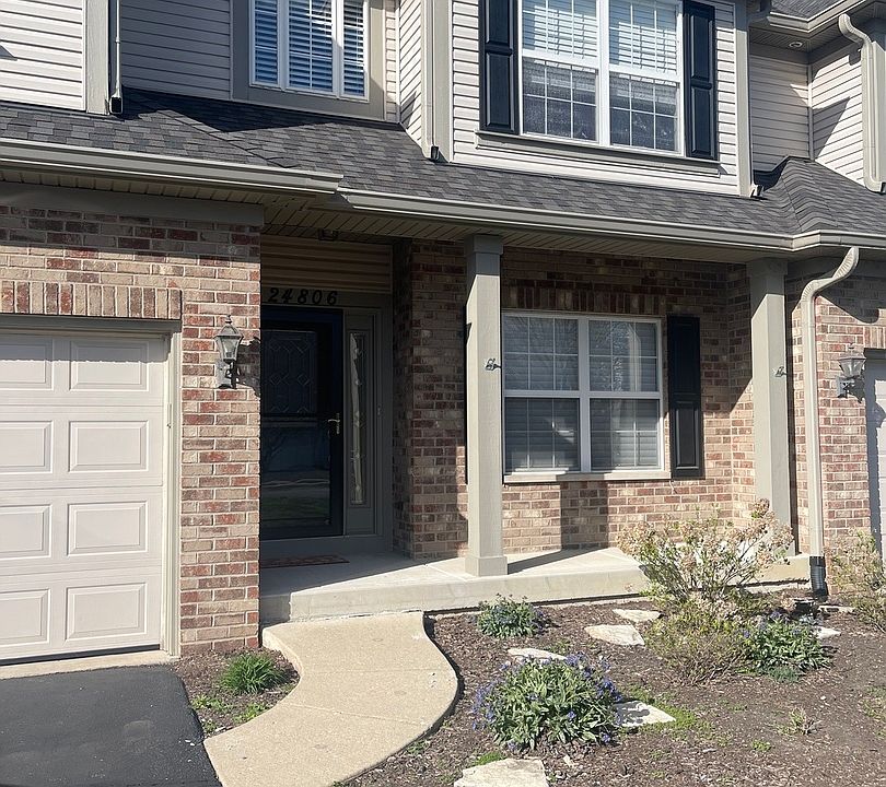 2nd image of 24806 Ironwood Ct