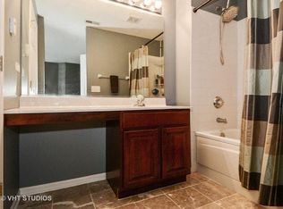 2392 Reflections Dr, Aurora, IL 60502