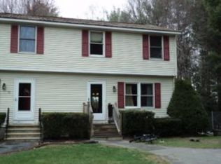 30 Twin Bridges Rd, Danville, NH 03819