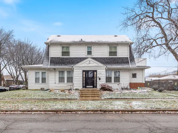 11157 S Peoria St, Chicago, IL 60643