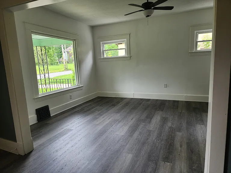 234 Fairgreen Ave — Photo 8