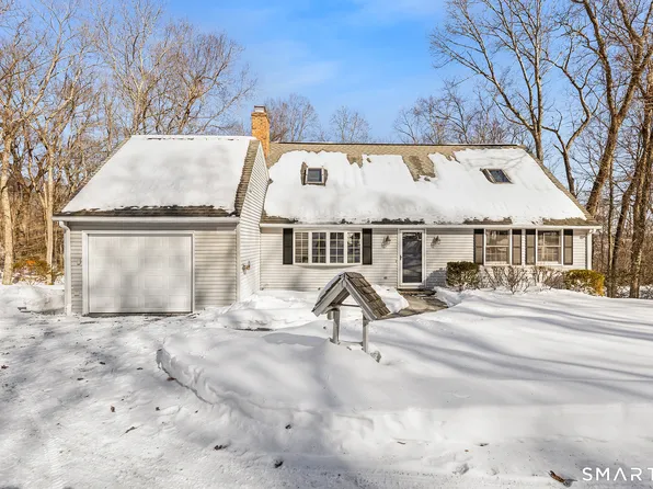 10 November Trail, Haddam, CT 06438