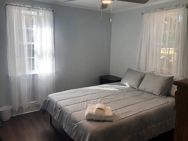 1710 Sumner Ave — Photo 10