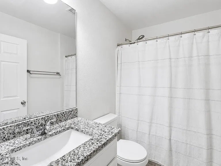 6117 Patriots Landing Ln — Photo 14