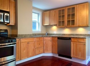 19 Monument St, Charlestown, MA 02129