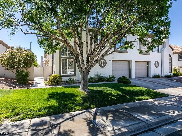 199 Oro Canyon St — Photo 2