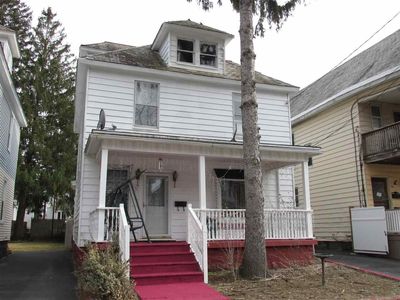 74 James St, Schenectady, NY, 12304