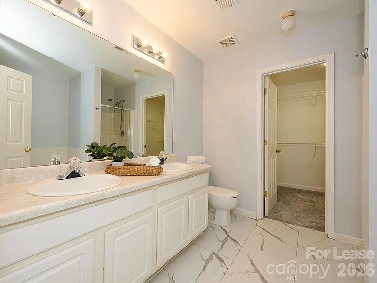 8327 Brickle Ln — Photo 16