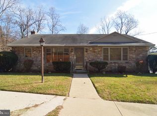 2010 Hill Rd, Reading, PA 19602