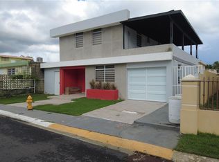 A 2035 Calle Paseo Azalea, Toa Baja, PR 00949