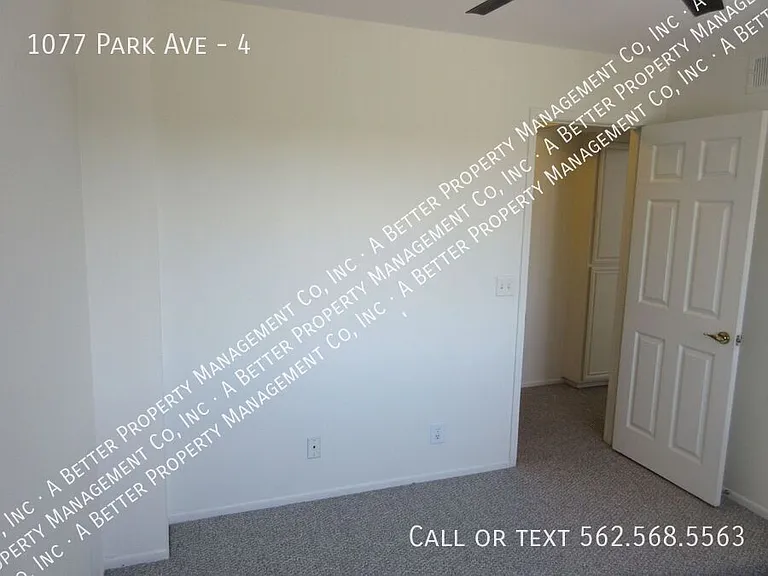 1077 Park Ave #4 — Photo 10