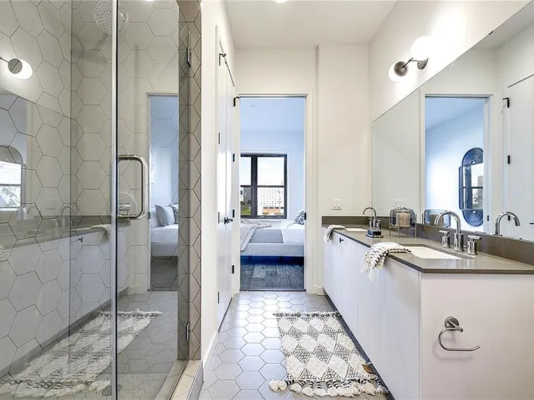 800 Embassy Dr #420 — Photo 8