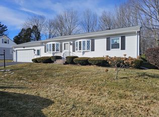 14 Jeannette Ave, Lewiston, ME 04240