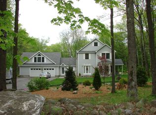 207 Ward Hill Rd, Phillipston, MA 01331