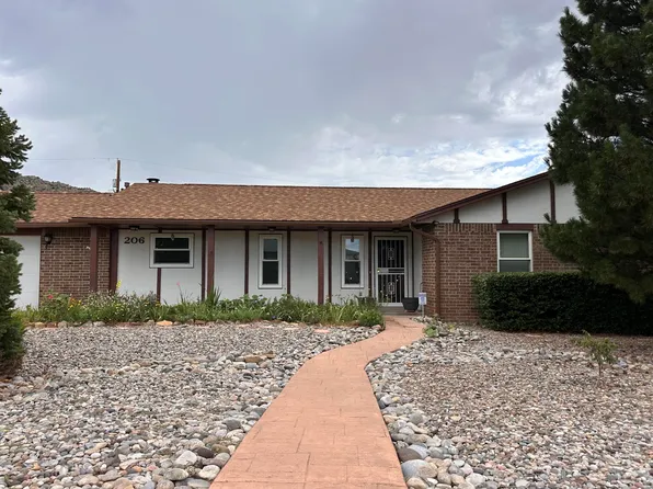 206 Wells Dr NE, Albuquerque, NM 87123