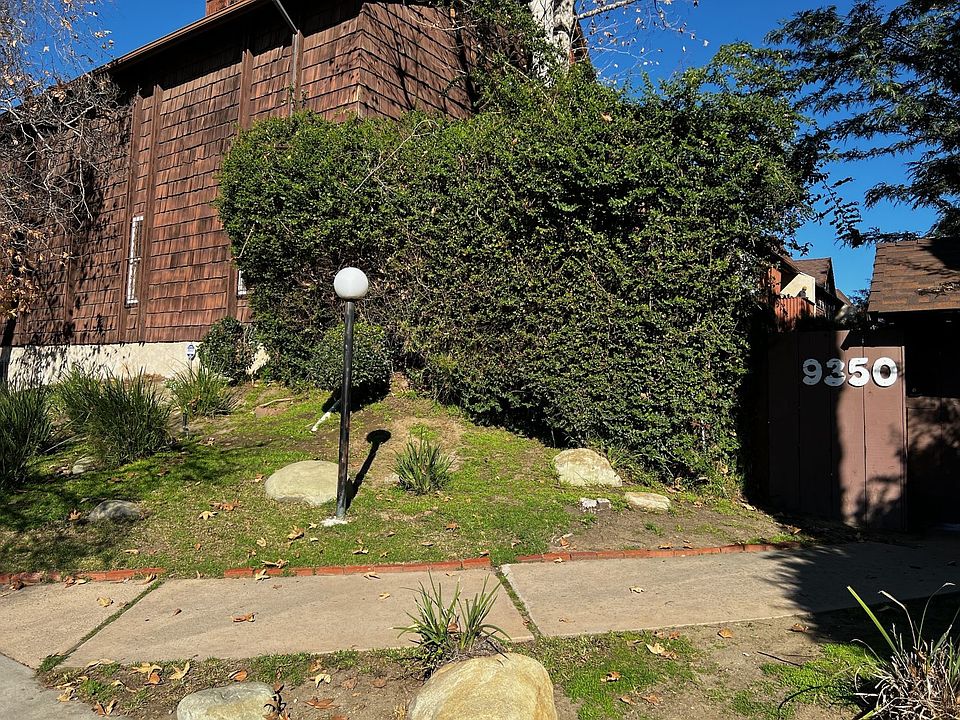 1st image of 9350 Moonbeam Ave Unit 11