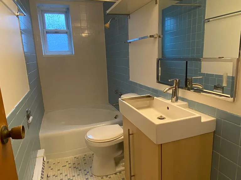 415 Wisconsin Ave — Photo 5