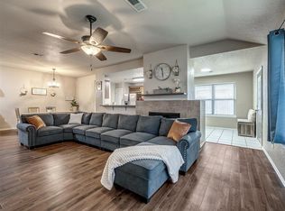 12528 Ridgegate Rd, Yukon, OK 73099