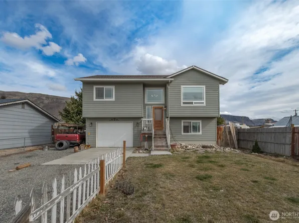 24 Elgin Avenue, Rock Island, WA 98850