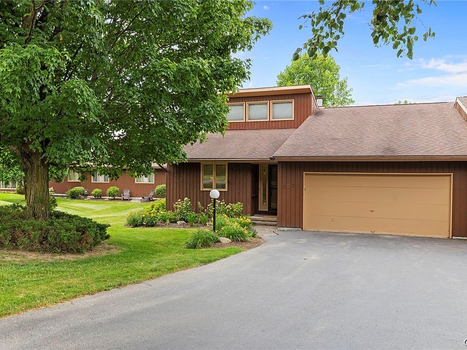 1st image of 202 Weatheridge Dr