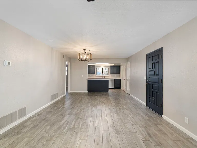 3031 N Civic Center Plz #115 — Photo 6