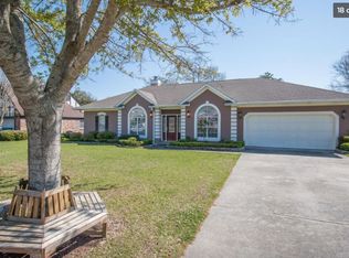 412 Saylor Dr, Biloxi, MS 39531