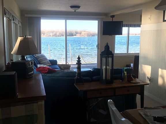 3rd image of 7158 Canterbury Ct